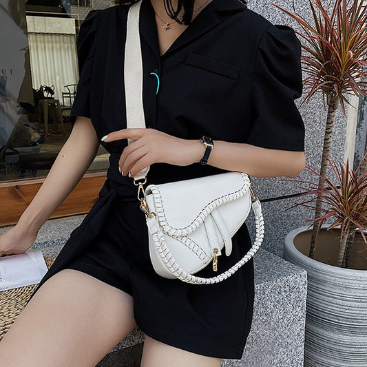 2020 summer new women's bag Europe and America retro saddle bag lace underarm single shoulder bag